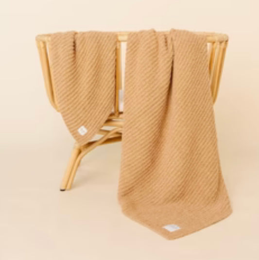 CHENILLE BLANKET - TAN